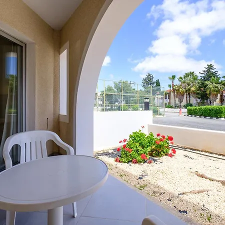 Pandream Aparthotel Paphos