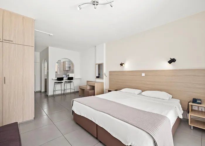 Aparthotel Pandream Paphos