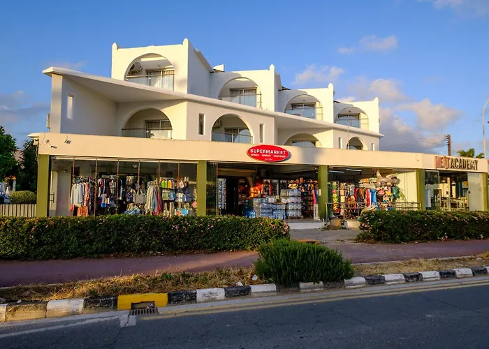 Aparthotel Pandream 3*