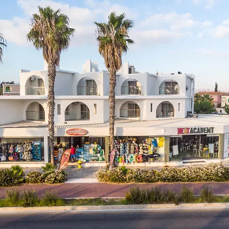 公寓式酒店 潘德里姆酒店式公寓 3*