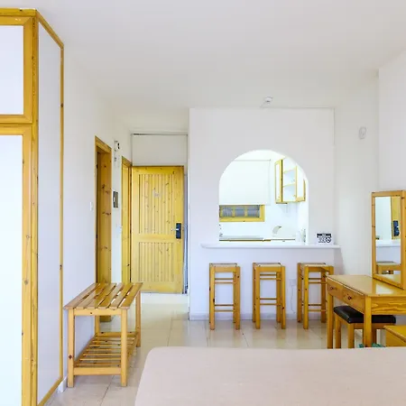 潘德里姆酒店式公寓 3*