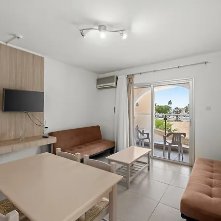 Pandream Aparthotel 3*
