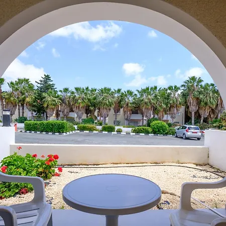 Pandream Aparthotel 3*