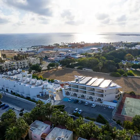 潘德里姆酒店式公寓 Paphos