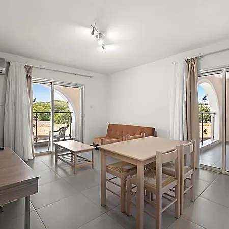 Pandream Aparthotel 3*