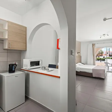 Aparthotel Pandream Paphos