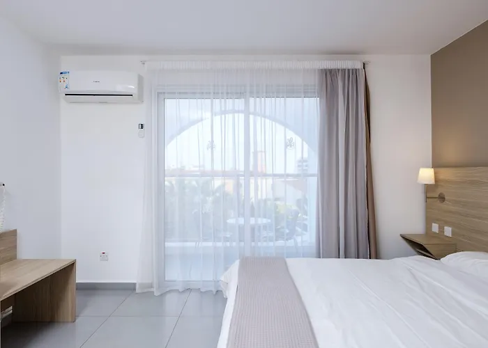 Pandream Aparthotel Paphos