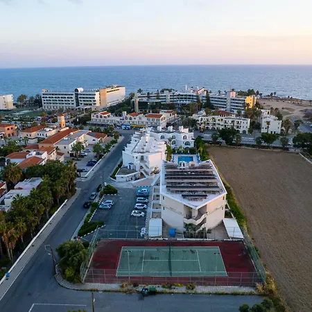 מלון דירות Pandream פאפוס