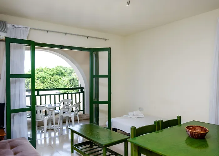 Pandream Apartahotel 3*