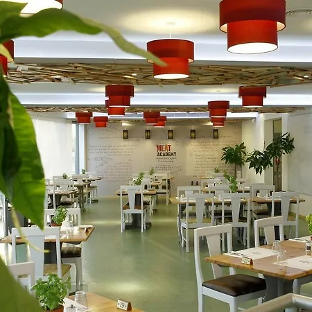潘德里姆酒店式公寓 3*